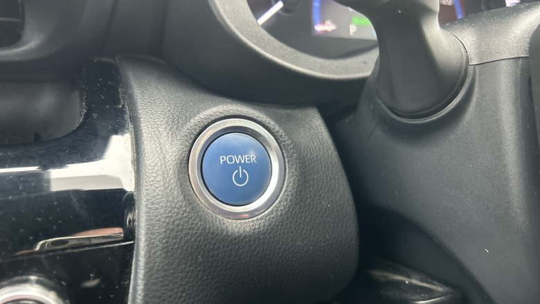 Toyota Yaris Cross 1.5 Hybrid Design 5dr CVT Hybrid Estate